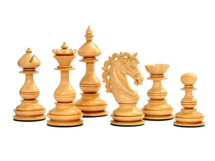 elegant carvers knight chess pieces – ics0826